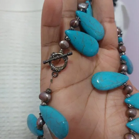 SOLD Teardrop Howlite Turquoise Purple Freshwater Pearl Fringed Collar Necklace - Picture 5 of 7